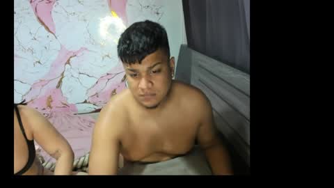 Snapshot of exoticcouple10 chatting on May 3, 6:41 am Nathasa y thayson online show from May 3, 6:41 am