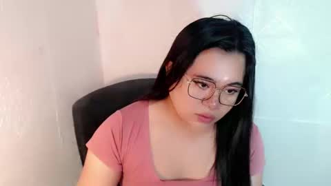 Snapshot of exoticpinayx chatting on December 27, 1:07 pm SHANTAL MARIE online show from December 27, 1:07 pm