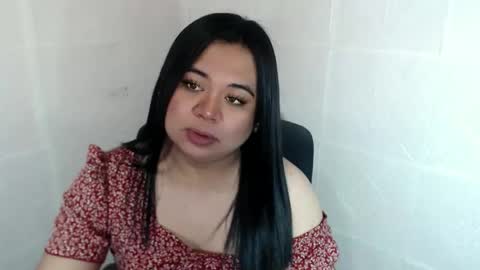 SHANTAL MARIE online show from November 17, 8:25 pm