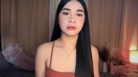 chloee online show from December 16, 12:54 pm