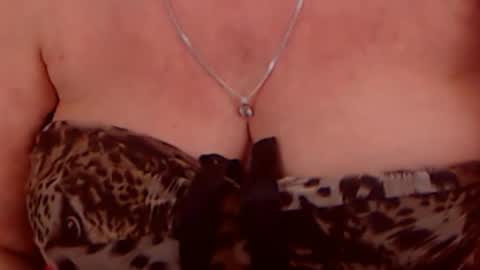 Alana online show from February 2, 1:23 am