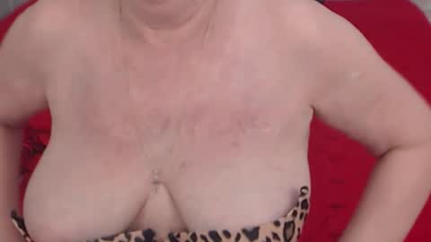 Snapshot of experiencedalana chatting on June 26, 10:47 pm Alana online show from June 26, 10:47 pm