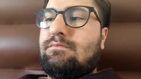 Snapshot of exstealler chatting on March 13, 6:31 am exstealler online show from March 13, 6:31 am