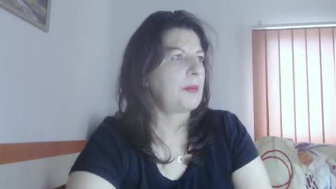 Snapshot of extasymature chatting on October 7, 6:32 am ExtasyMature online show from October 7, 6:32 am