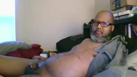 eyequee0007 online show from October 22, 12:49 pm