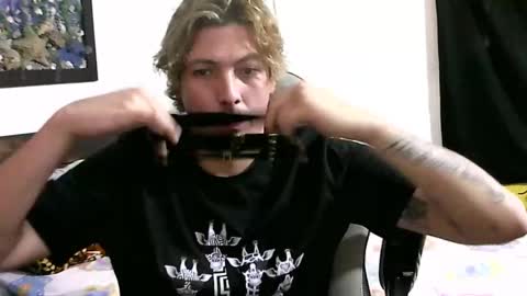 eyesgreenman online show from September 30, 5:40 pm