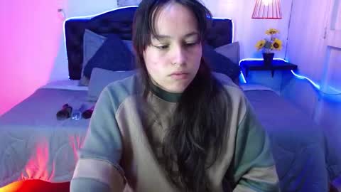 eymmy_24 online show from September 21, 5:42 am