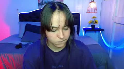 eymmy_24 online show from October 12, 11:37 pm