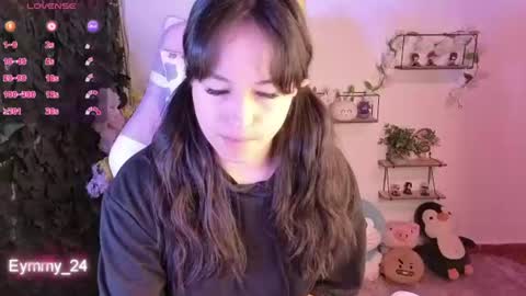 eymmy_24 online show from July 8, 1:43 am