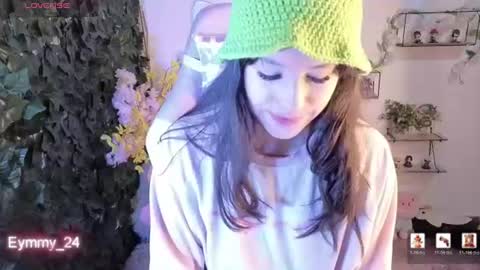 eymmy_24 online show from July 16, 1:44 am