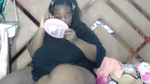 eyshaexotii online show from February 25, 9:02 pm