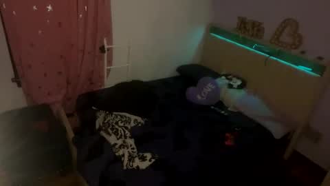 Snapshot of eze_369 chatting on January 26, 12:22 pm eze_369 online show from January 26, 12:22 pm