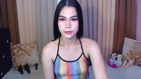 UR SWEET EZRA online show from March 5, 2:46 am