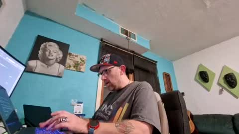 Snapshot of ezriderx9 chatting on June 26, 1:54 am Ez Rider online show from June 26, 1:54 am