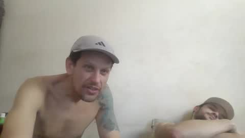 ezzcunha online show from April 20, 4:21 pm