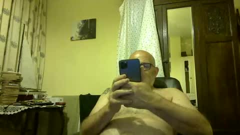 f1zzeek online show from July 4, 11:44 pm