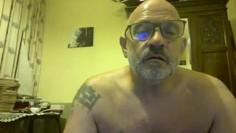 f1zzeek online show from July 10, 12:26 am