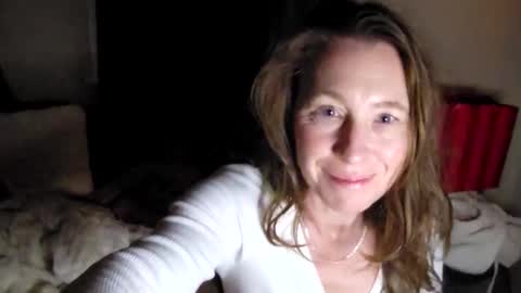 Snapshot of faberini chatting on December 17, 6:13 am FabOmobono online show from December 17, 6:13 am