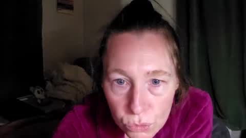 Snapshot of faberini chatting on February 5, 4:48 am FabOmobono online show from February 5, 4:48 am