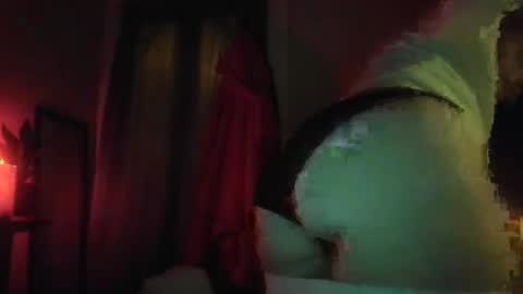 Snapshot of faberini chatting on February 23, 6:17 am FabOmobono online show from February 23, 6:17 am