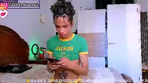 Snapshot of fabi_smith09 chatting on July 2, 7:36 am Fabi online show from July 2, 7:36 am