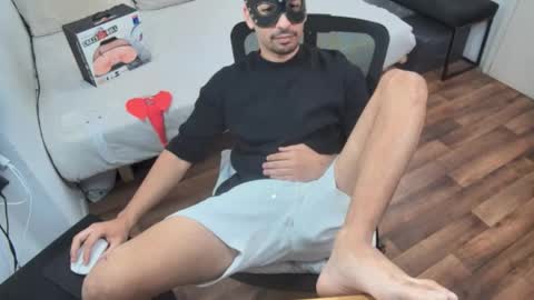 fabiano_hernandes30 online show from May 12, 12:02 pm