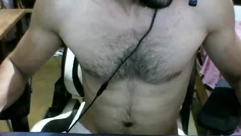 fabiospbauru online show from May 22, 2:19 am