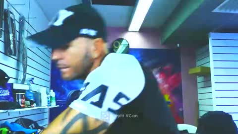 fabxxxl online show from April 16, 7:09 am