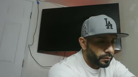 Mark online show from December 9, 6:12 am