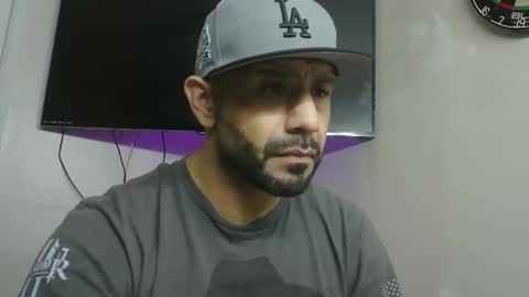 Mark online show from December 31, 8:26 am