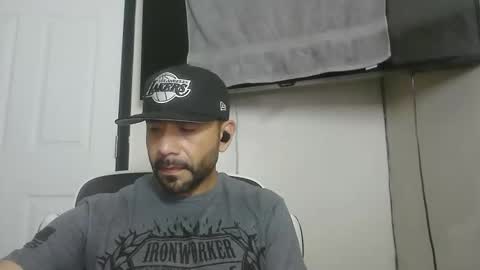 Mark online show from November 13, 9:52 am