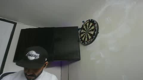 Mark online show from December 1, 9:36 am