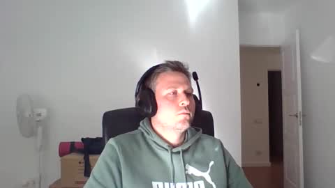 faer_087 online show from October 31, 1:23 pm