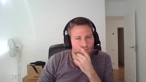 faer_087 online show from November 5, 10:37 am