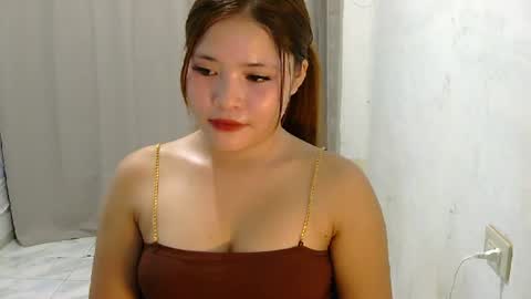 fahara_lea online show from July 8, 12:15 am