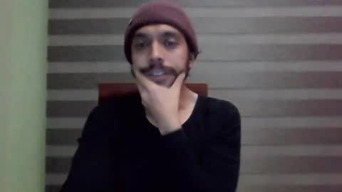 Snapshot of failthetest22 chatting on December 1, 3:11 am failthetest22 online show from December 1, 3:11 am