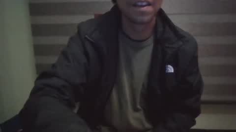 Snapshot of failthetest22 chatting on January 19, 7:45 am failthetest22 online show from January 19, 7:45 am