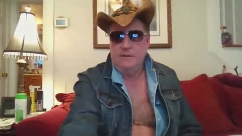 fairmount31 online show from January 7, 9:39 pm