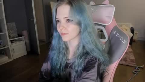 Snapshot of fairy_casey chatting on May 29, 7:23 pm fairy_casey online show from May 29, 7:23 pm