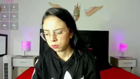 Natalye online show from March 21, 11:52 pm