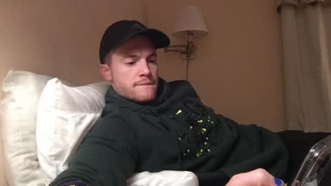 Travis online show from January 5, 2:06 am