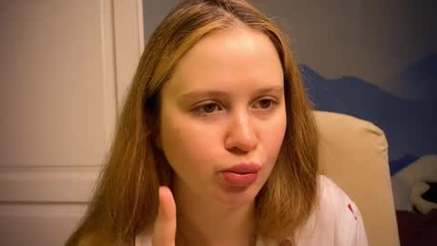 Ilona online show from October 28, 7:45 am