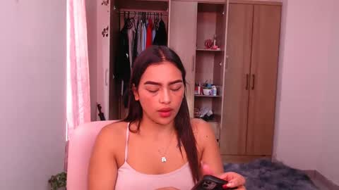 fairylatin online show from February 11, 12:48 pm