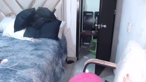 fairylatin online show from September 19, 1:18 am