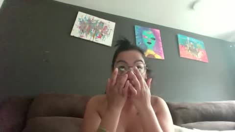 fairylatin online show from April 3, 12:58 pm