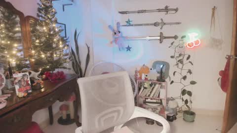  Jackie Cosplayer  online show from December 24, 4:22 am