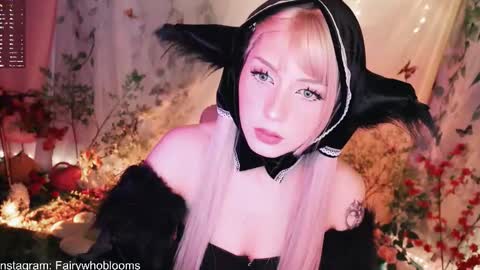 Snapshot of fairywhore chatting on February 20, 4:09 am Jackie Cosplayer online show from February 20, 4:09 am