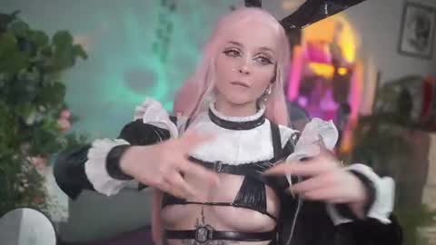 faith_chan online show from July 16, 3:34 am