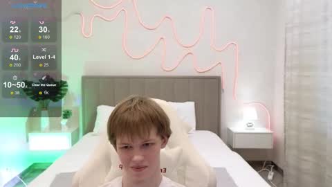 Fakeangel online show from November 4, 9:08 am