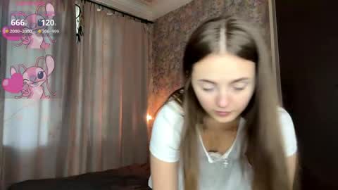Snapshot of falineellson chatting on May 8, 5:13 am Erika online show from May 8, 5:13 am